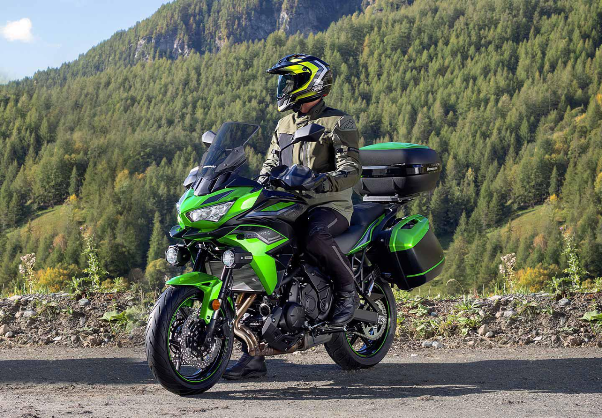 Estilo Versys mais moderno