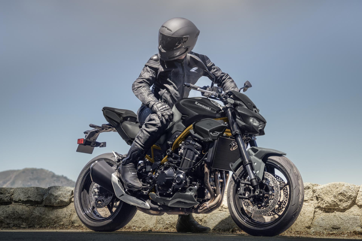 Z900